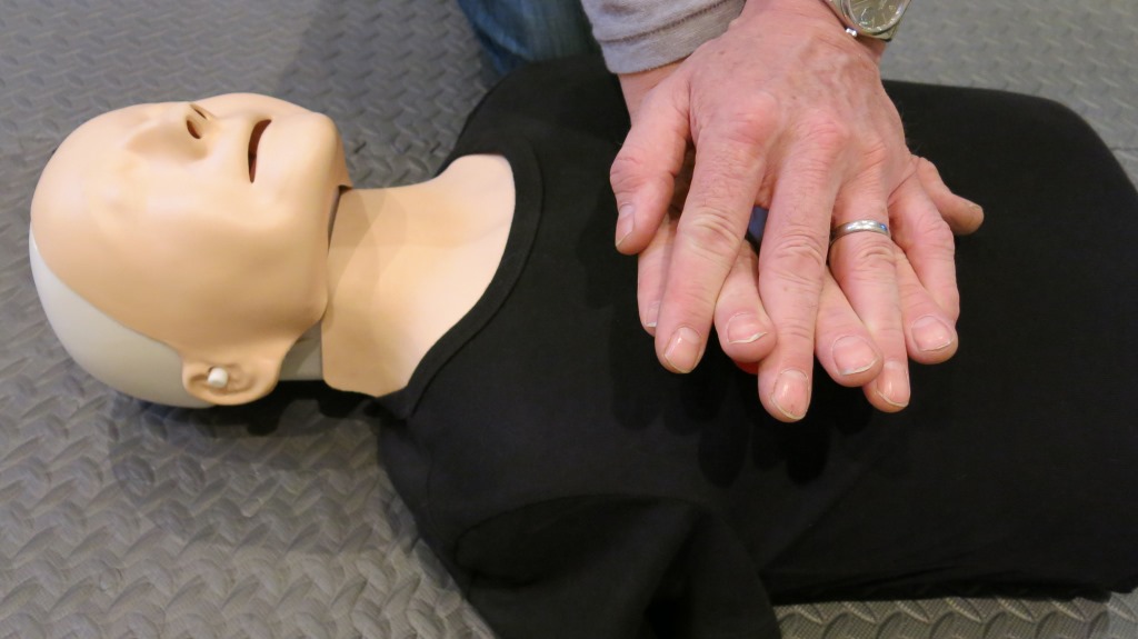 Compression Only CPR Program LifeSaver Training